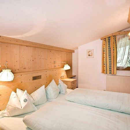 Alpenhotel Fernau Нойштифт-им-Штубайталь Экстерьер фото