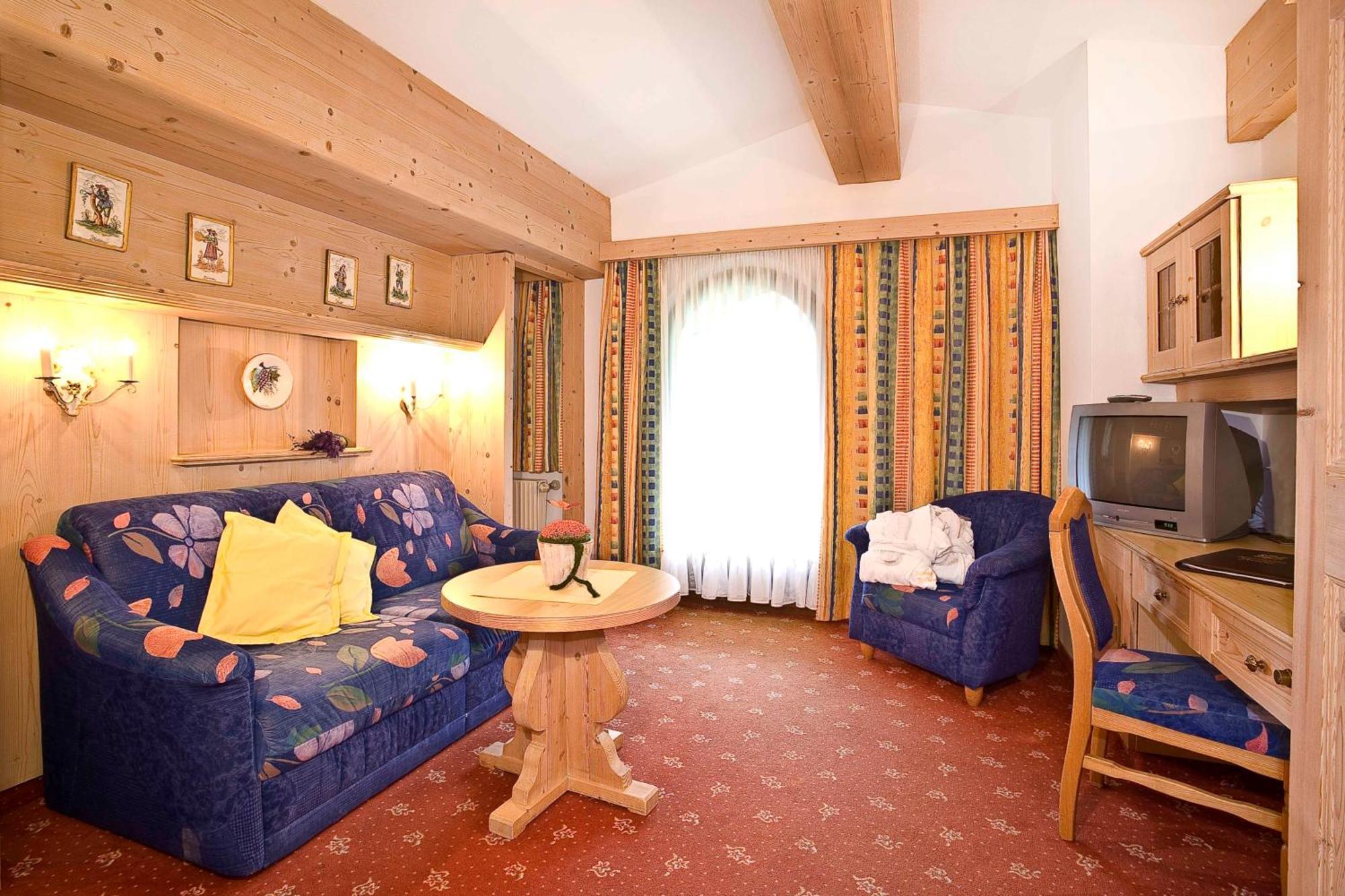 Alpenhotel Fernau Нойштифт-им-Штубайталь Экстерьер фото